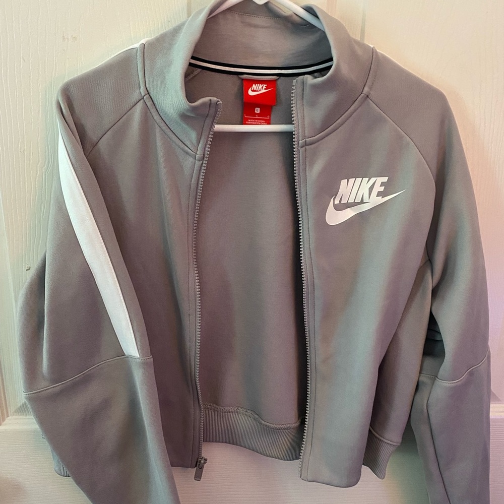 Nike Sportswear Cropped Track Jacket